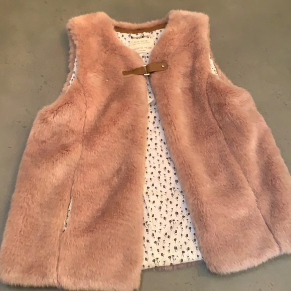 Zara Other - Zara Girls Faux Fur Vest